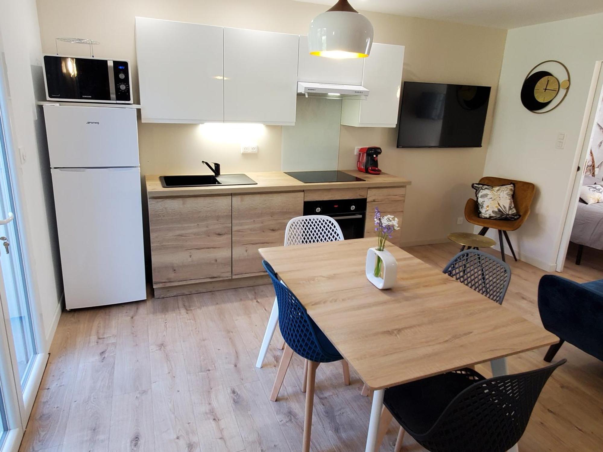 Joli 2 En Centre - Parking Et Jardin *